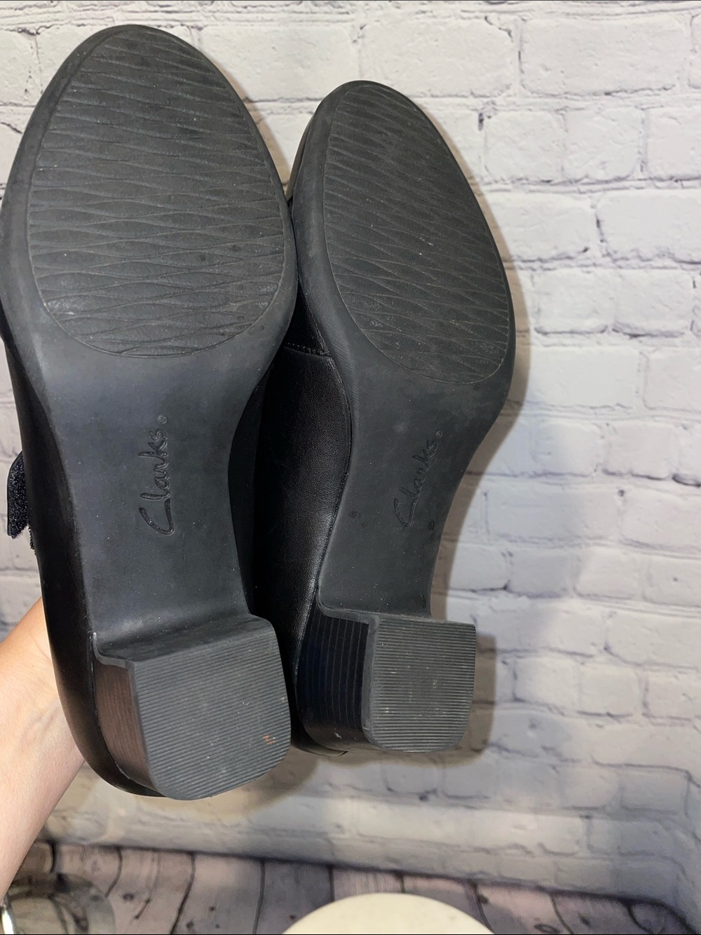 Clarks Black Mary Jane Block Heel Pumps • Sz 9.5 - Picture 6 of 8